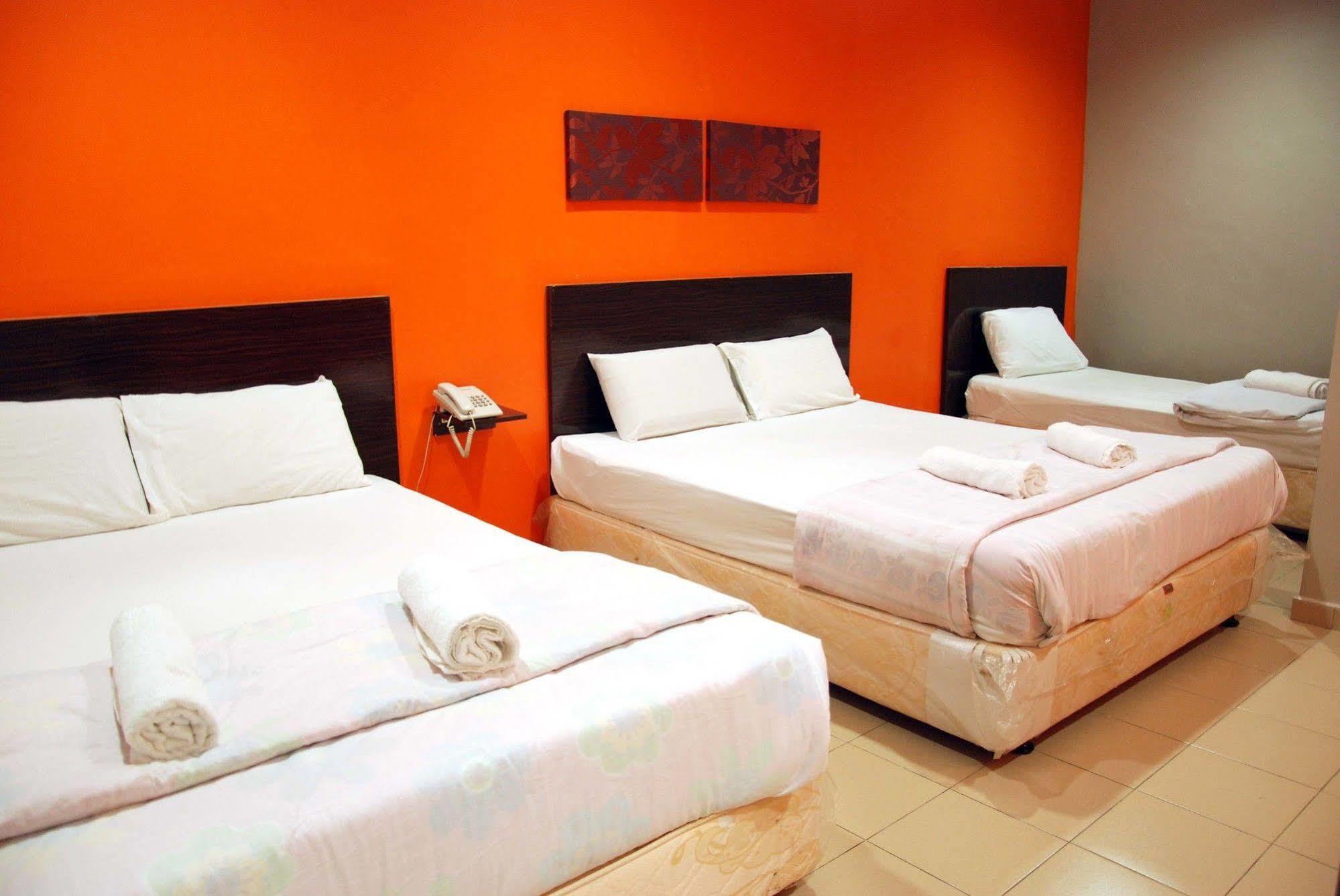 Jv Hotel @ Bandar Tasek Mutiara Simpang Ampat  Exterior photo