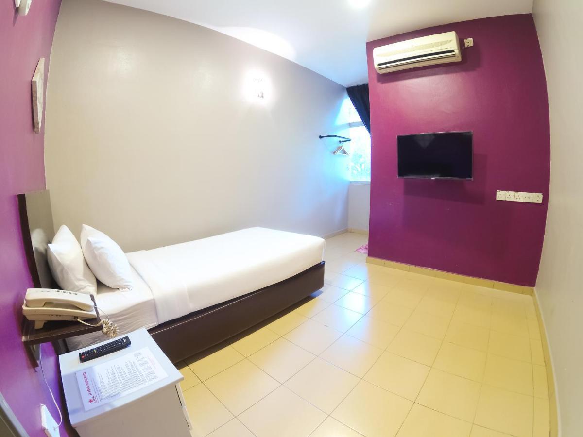 Jv Hotel @ Bandar Tasek Mutiara Simpang Ampat  Exterior photo