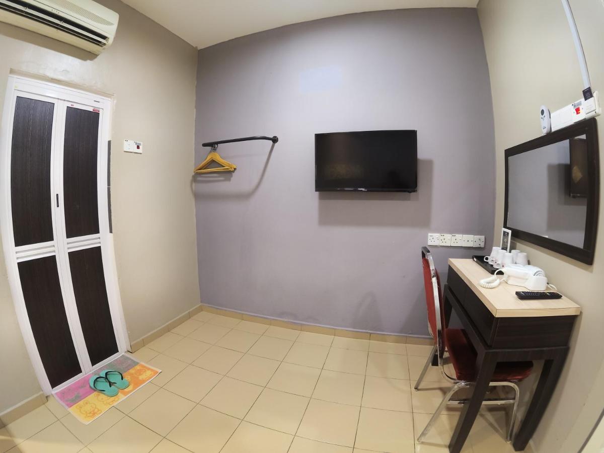 Jv Hotel @ Bandar Tasek Mutiara Simpang Ampat  Exterior photo
