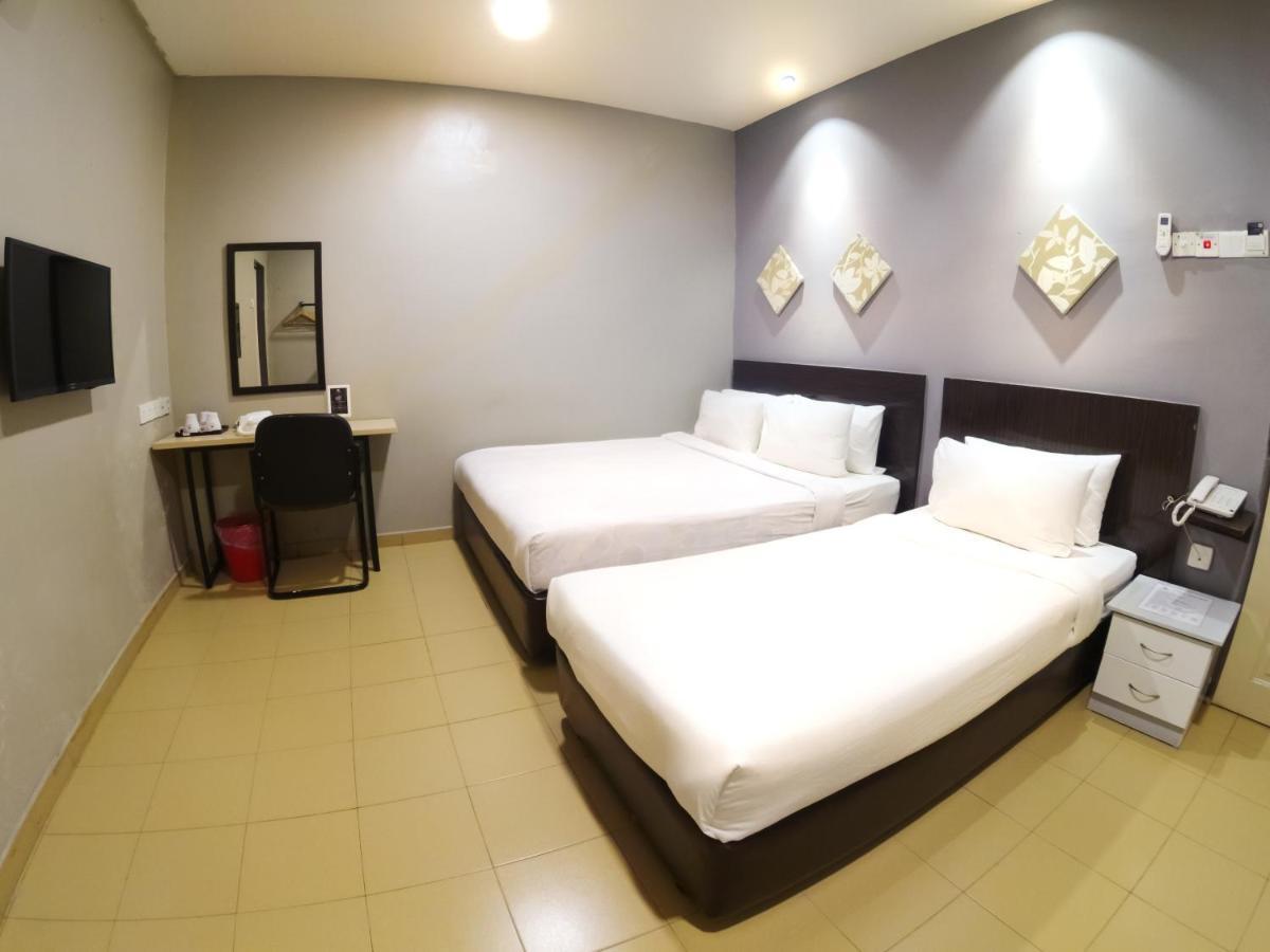 Jv Hotel @ Bandar Tasek Mutiara Simpang Ampat  Exterior photo
