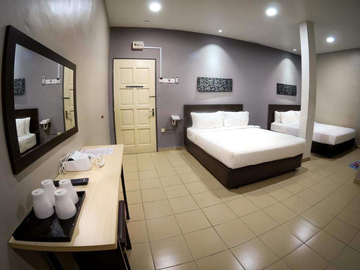 Jv Hotel @ Bandar Tasek Mutiara Simpang Ampat  Exterior photo